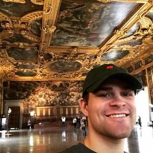 Meet your Posher, Tony